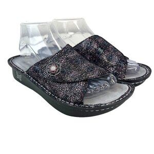 Alegria KYL -889xw Kylee Metallic Leather Upper Slide Sandals Wedge Slip On Shoe